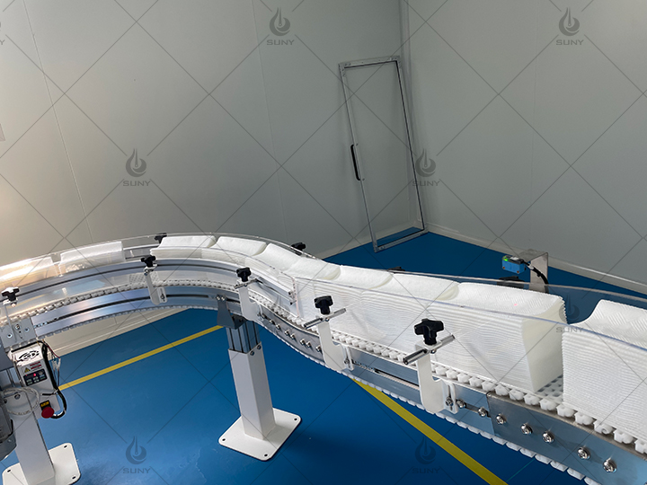 Cotton towel machines